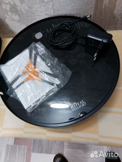 Робот пылесос