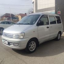 Toyota Town Ace Noah 2.0 AT, 1997, 495 000 км, с пробегом, цена 690 000 руб.