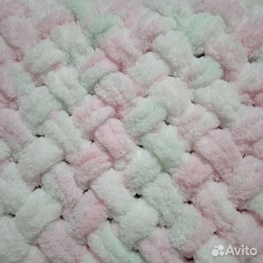 Плед из ализе пуффи