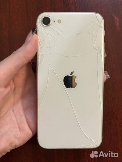 iPhone SE (2022), 64 ГБ