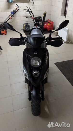 Скутер Sym Crox 125