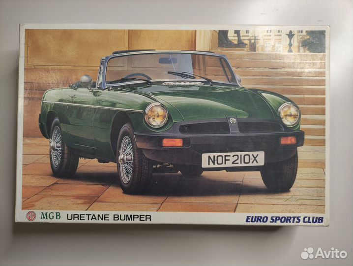 Сборная модель 1/24 Aoshima MGB