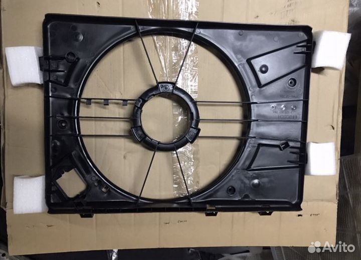 Диффузор вентилятора Chevrolet Cruze