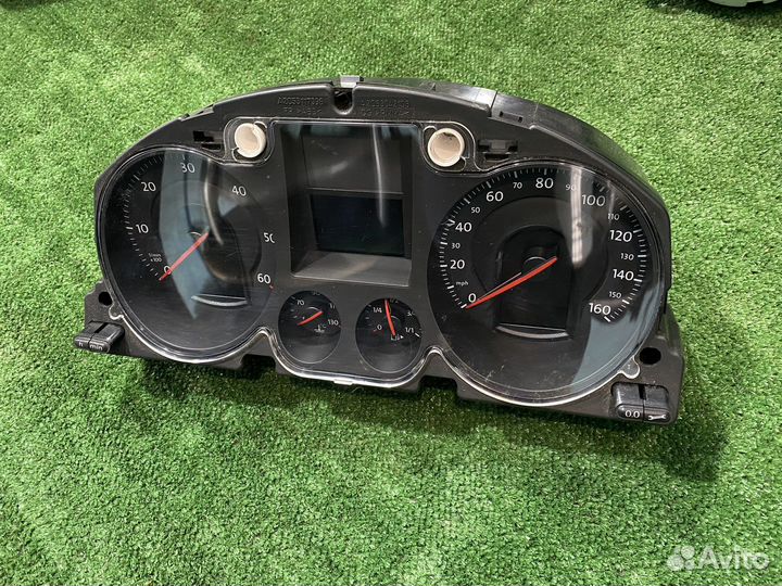 Щиток приборов Volkswagen passat b6