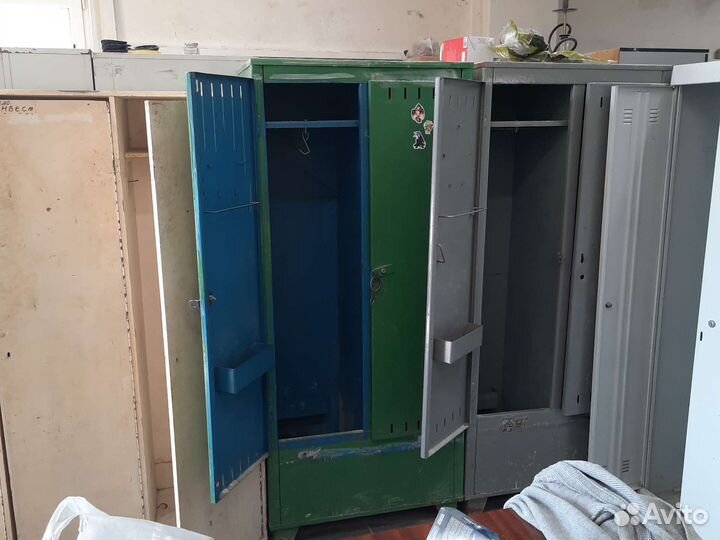 Шкафчики для одежды бу металлические