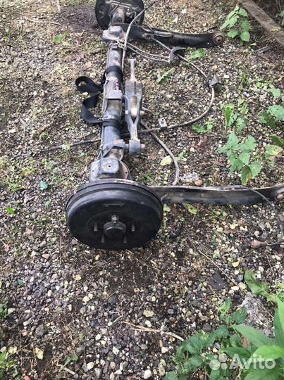 Балка задняя Nissan Presage (U30) 06.1998