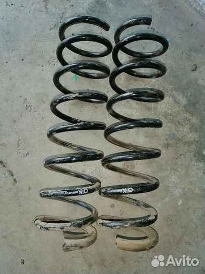 Пружины на Nissan march