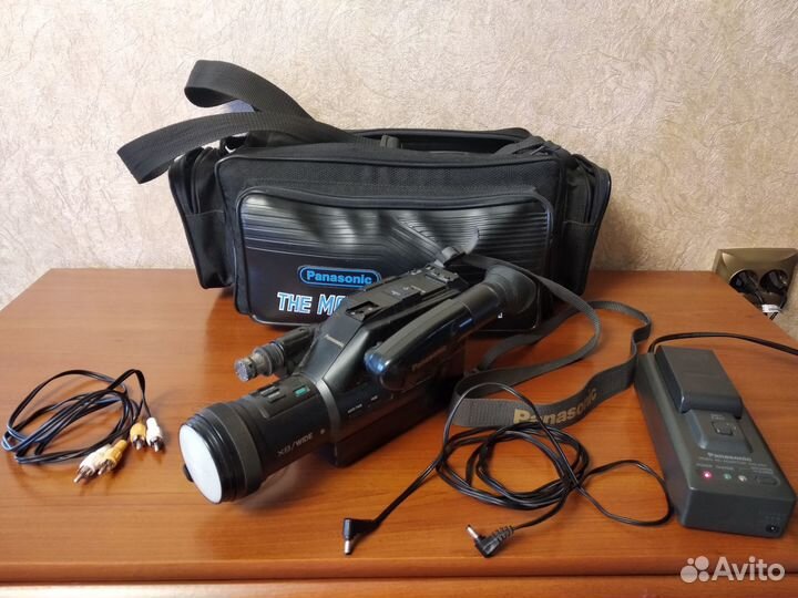 Видеокамера Panasonic G-120 VHS-C