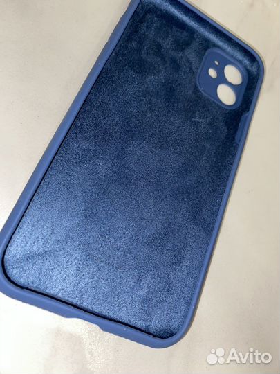 Чехол на iPhone 11