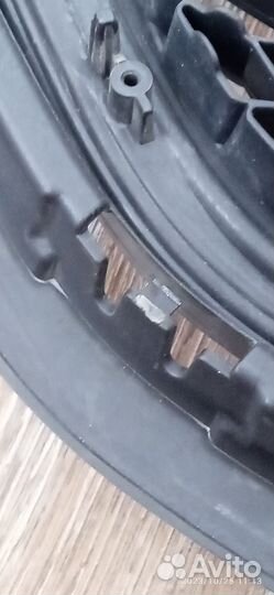 Решетка радиатора Хонда fit