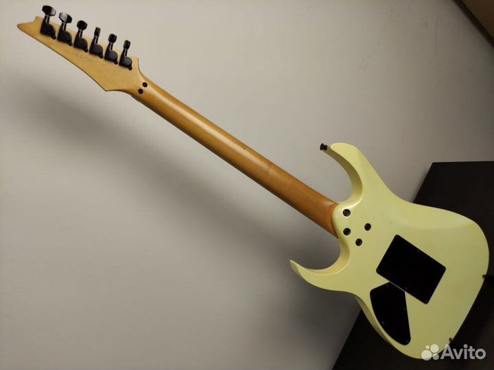 Электрогитара Ibanez RG390DX (Made in Japan)