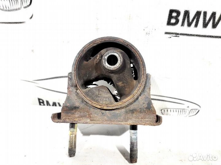 Опора двигателя задняя (2000-2006) Toyota RAV4 2