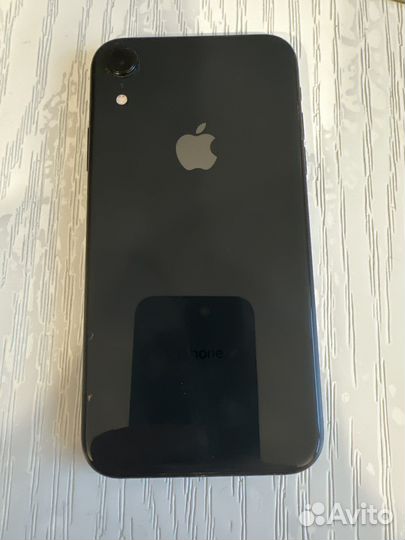 Телефон iPhone xr