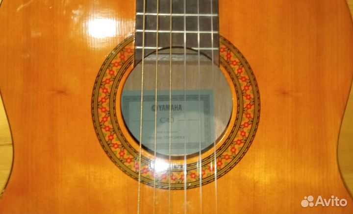 Гитара yamaha c40