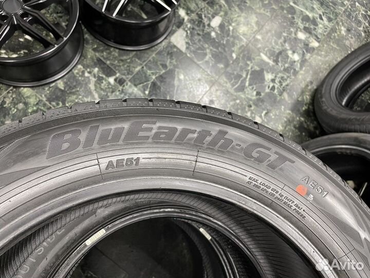 Yokohama BluEarth AE51 215/55 R17 94W