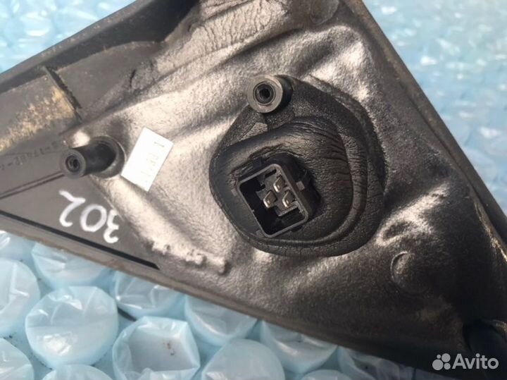 Зеркало правое Ford Countour MK2 2.0L dohc smpi