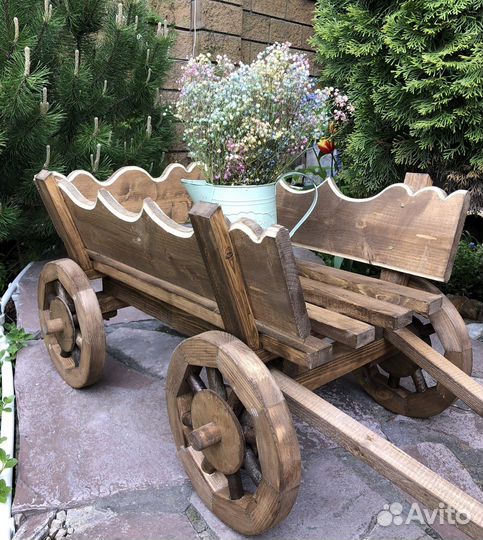 Подарок тележка декоративная