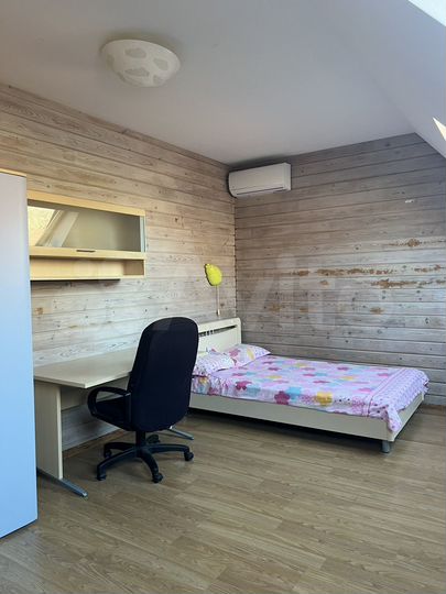 Комната 20 м² в 3-к., 2/2 эт.