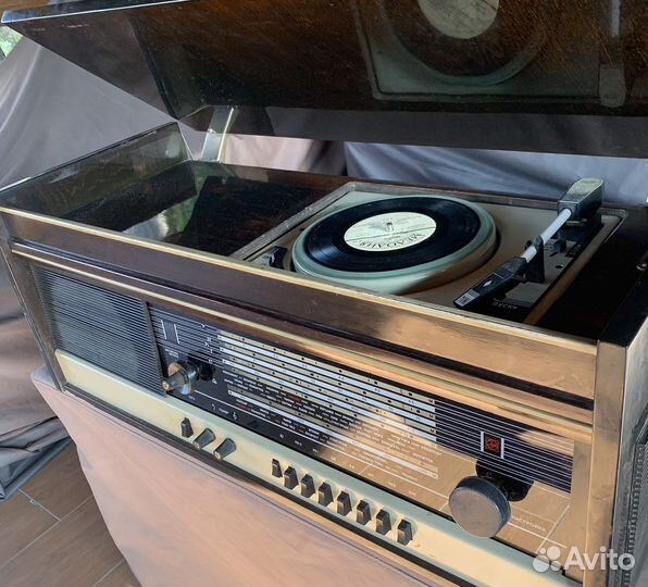 Радиола Урал 110 исправная