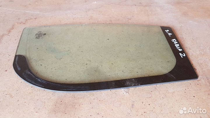 Форточка задней левой двери skoda fabia 2