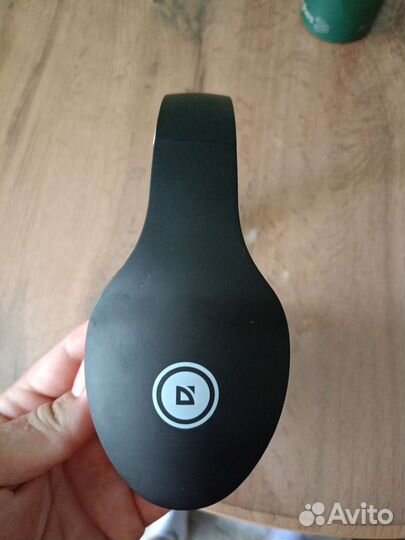 Беспроводные наушники