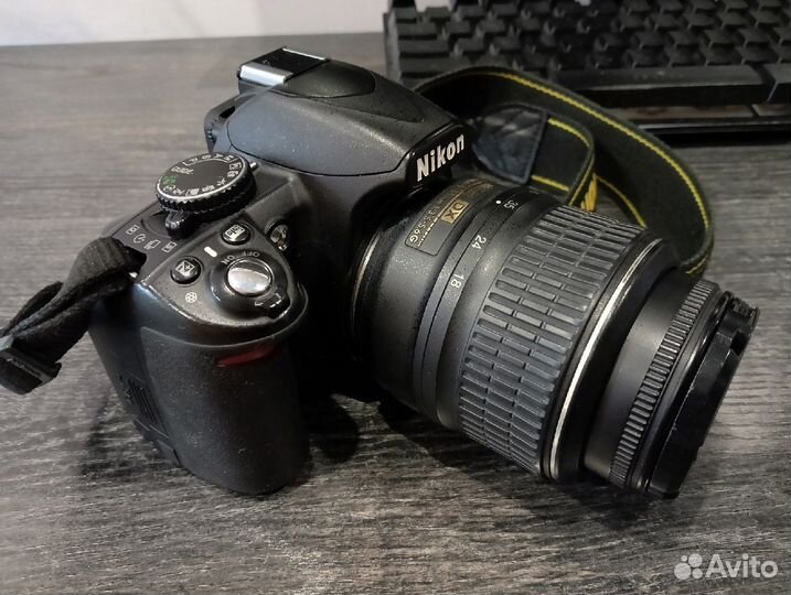 Nikon d3100 зеркальный фотоаппарат + nikkor 18-55m