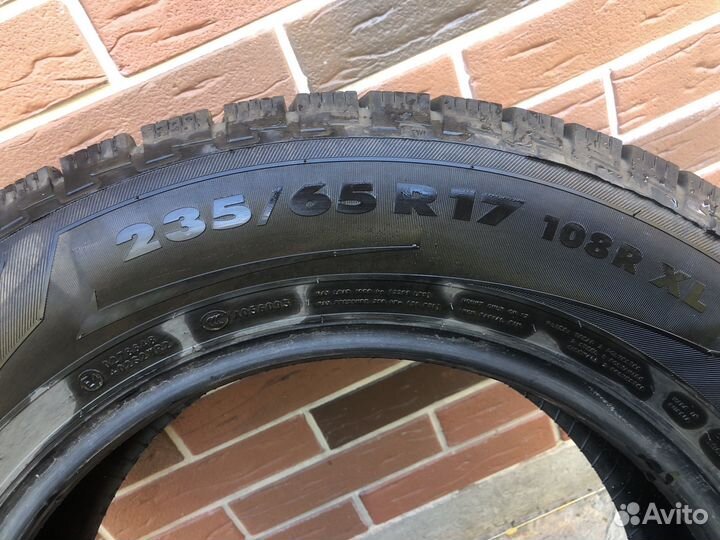 Nokian Tyres Nordman RS2 SUV 235/65 R17