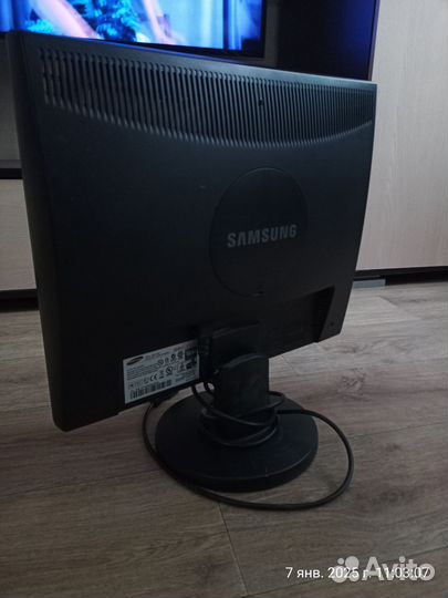 Монитор samsung 943n