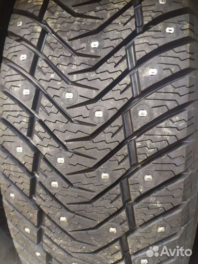 Yokohama Ice Guard IG65 235/45 R18