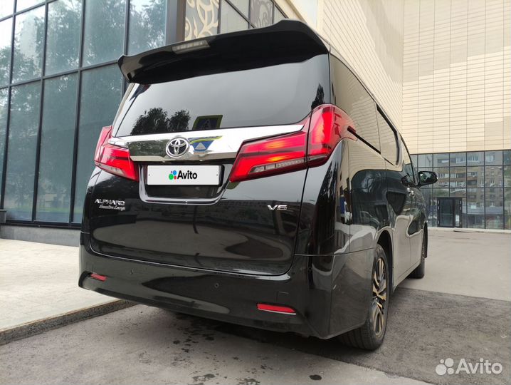 Toyota Alphard 3.5 AT, 2018, 292 060 км