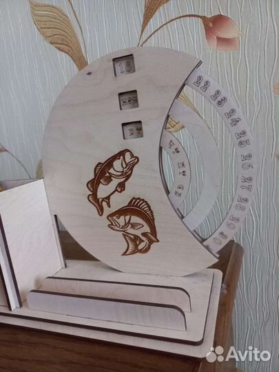 Подарок, календарь