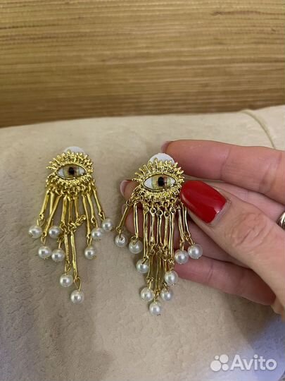 Брошь Schiaparelli