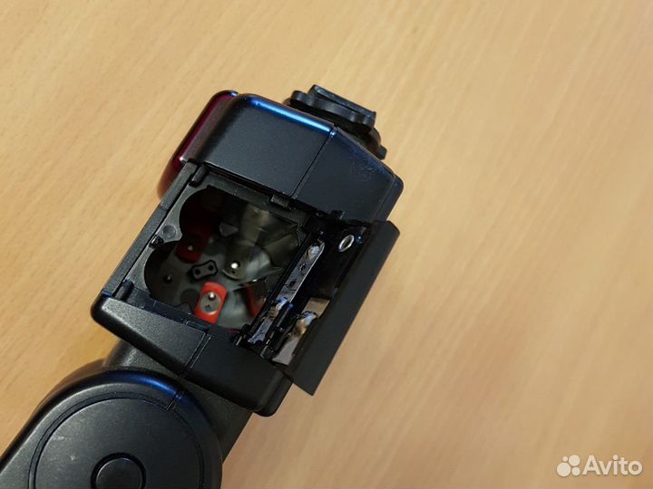 Вспышка Metz mecablitz 54 AF-1 (Canon)