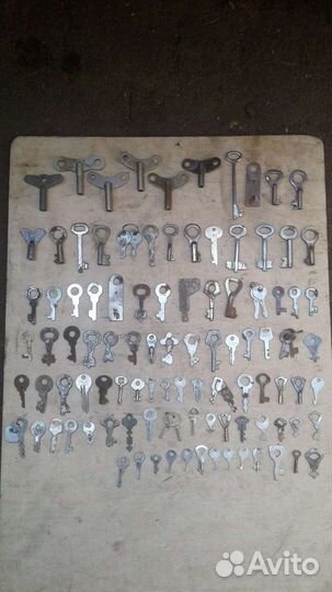 Ключи, замки, дверные ручки СССР