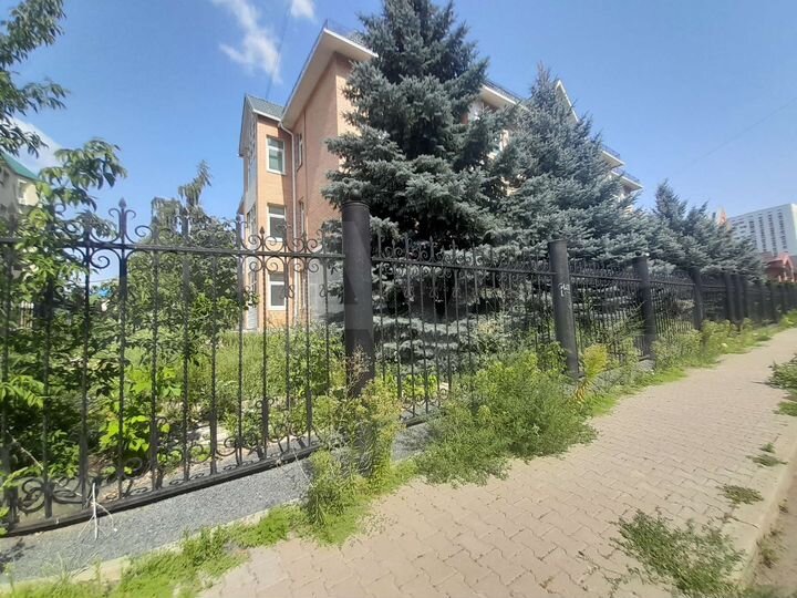 Здание, 1850 м²