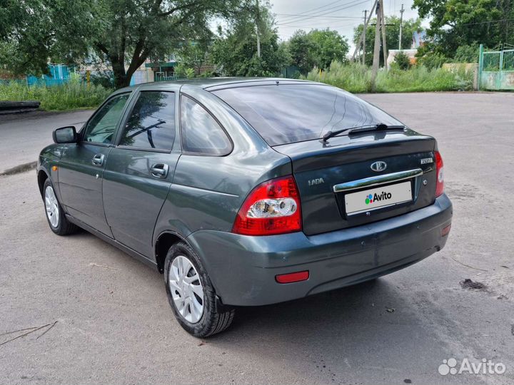 LADA Priora 1.6 МТ, 2008, 200 000 км