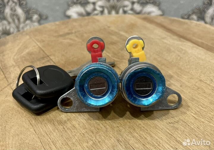 Личинки замков toyota corolla