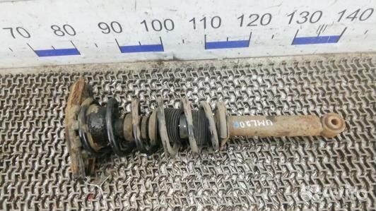 Стойка задняя правая nissan primera P12 (UML20SK01