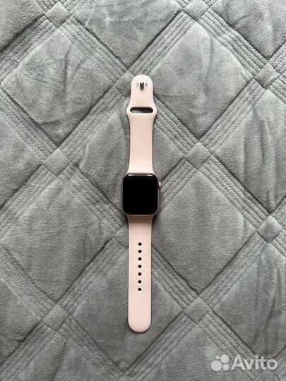 Часы apple watch se 40 mm