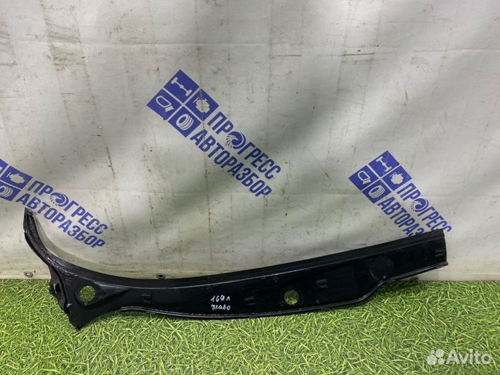 Жабо левое Peugeot 206 хэтчбек 1.4 I 75 (TU3JP)