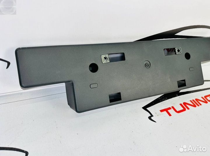 Рамка площадка под номер Land Cruiser 200 c 2016