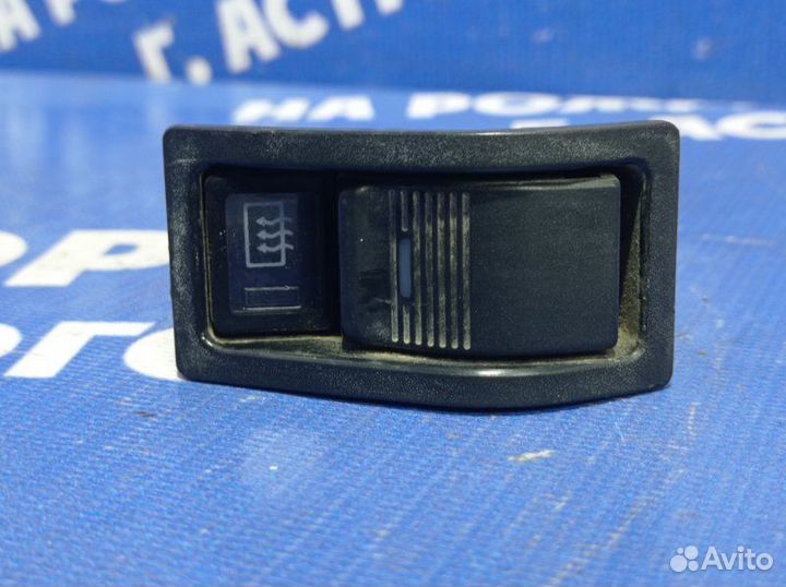 Кнопка обогрева заднего стекла Honda Vigor седан