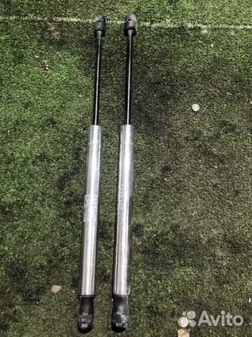 Амортизатор багажника задний Audi A8 D3 BVJ 4.2