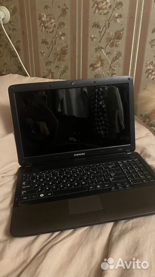 Ноутбук Samsung r540
