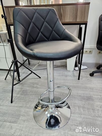 Барный стул