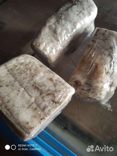 Масло сливочное и мясные домашние продукты