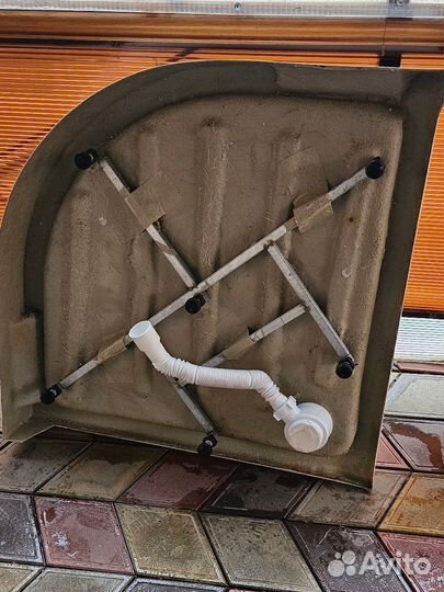 Акриловый поддон 90 на 90