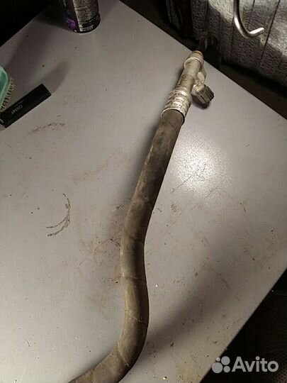 Трубка кондиционера Мерседес 221 A2218306815