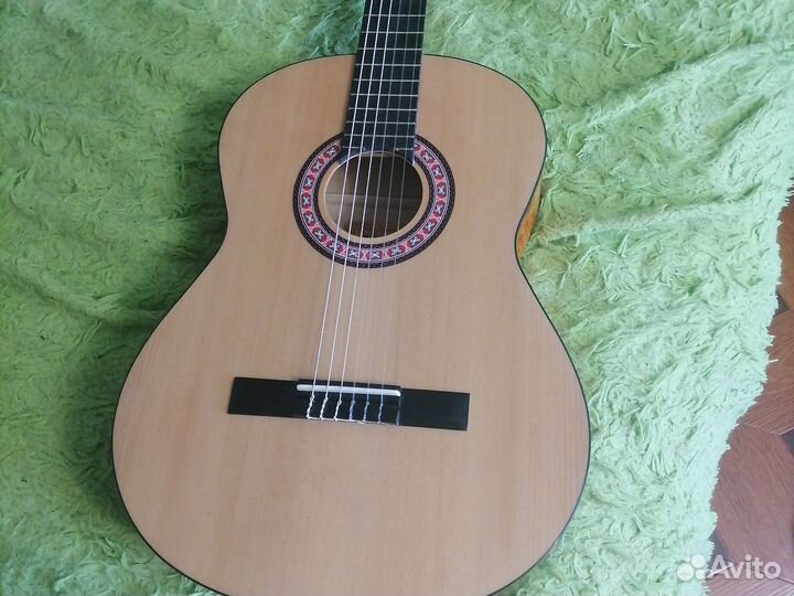 Акустическая гитара homage
