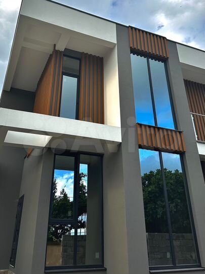 Коттедж 179,2 м² на участке 3 сот.